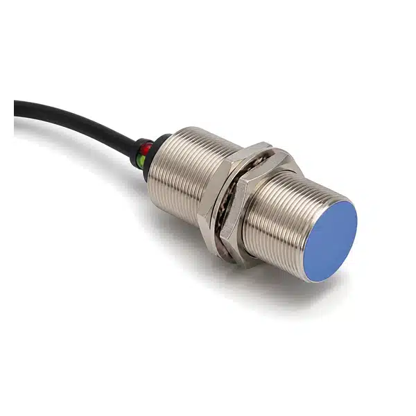 Keyence ED-130M Proximity Sensor, Shielded Type, M30, NPN